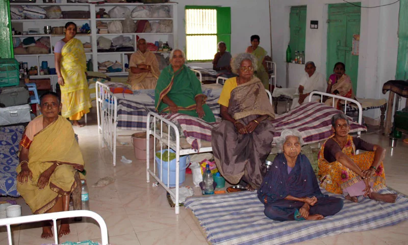 Women old age homes in Chennai